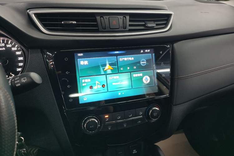 Used Nissan Qashqai 2019 2.0L CVT Smart Enjoyment Version Audio And AC Panel