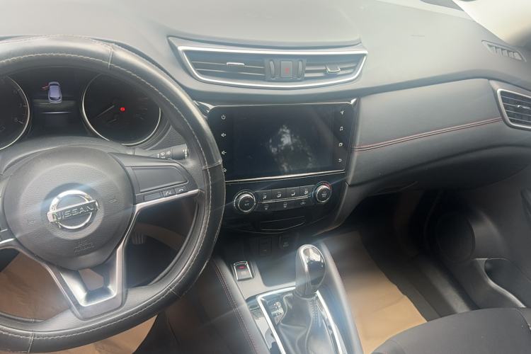 Used Nissan Qashqai 2019 2.0L CVT Smart Enjoyment Version Audio And AC Panel