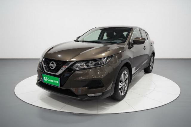 Ojetý Nissan Qashqai 2019 2.0L CVT Smart Enjoyment Version