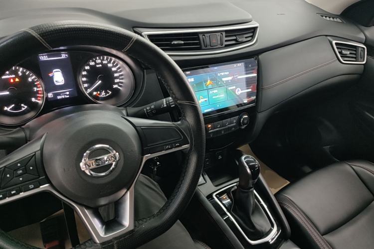 Used Nissan Qashqai 2019 2.0L CVT Smart Enjoyment Version Center Console