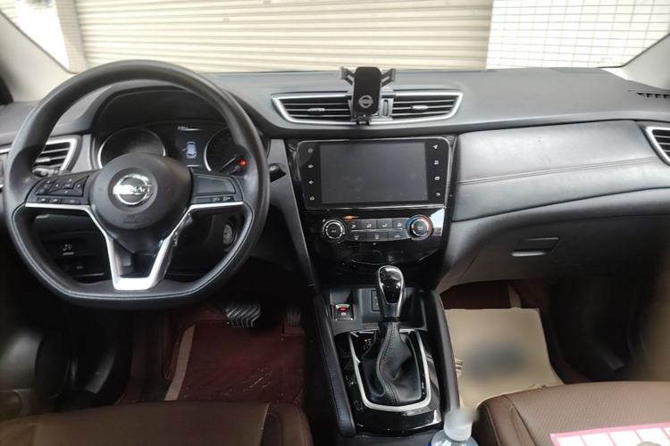 Used Nissan Qashqai 2019 2.0L CVT Smart Enjoyment Version Center Console