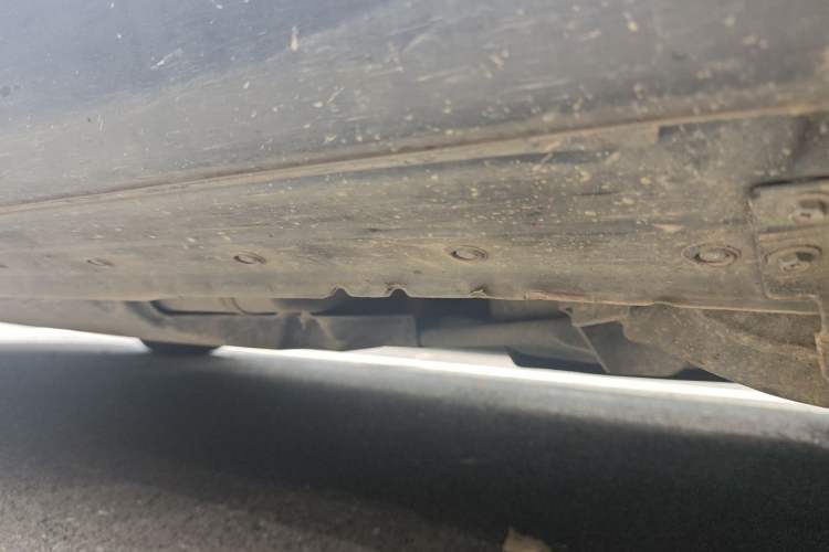 Used Nissan Qashqai 2019 2.0L CVT Luxury Edition Chassis Rear Left