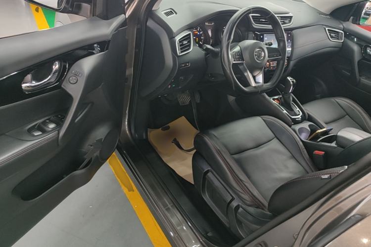 Used Nissan Qashqai 2019 2.0L CVT Smart Enjoyment Version Driver Seat