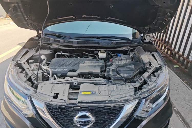 Used Nissan Qashqai 2019 2.0L CVT Smart Enjoyment Version Engine Bay