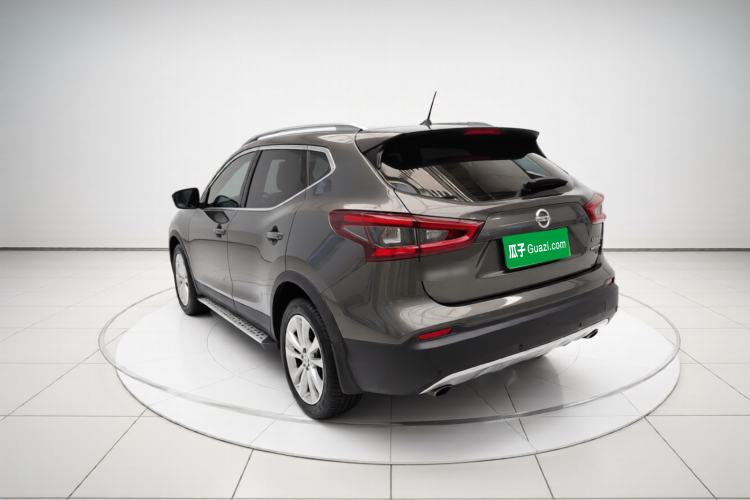 Used Nissan Qashqai 2019 2.0L CVT Smart Enjoyment Version Exterior 2