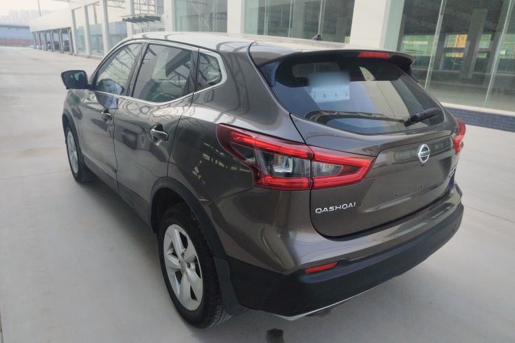 Used Nissan Qashqai 2019 2.0L CVT Smart Enjoyment Version Exterior 2