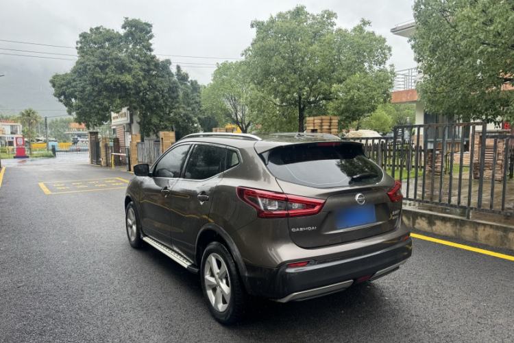Used Nissan Qashqai 2019 2.0L CVT Smart Enjoyment Version Exterior 3