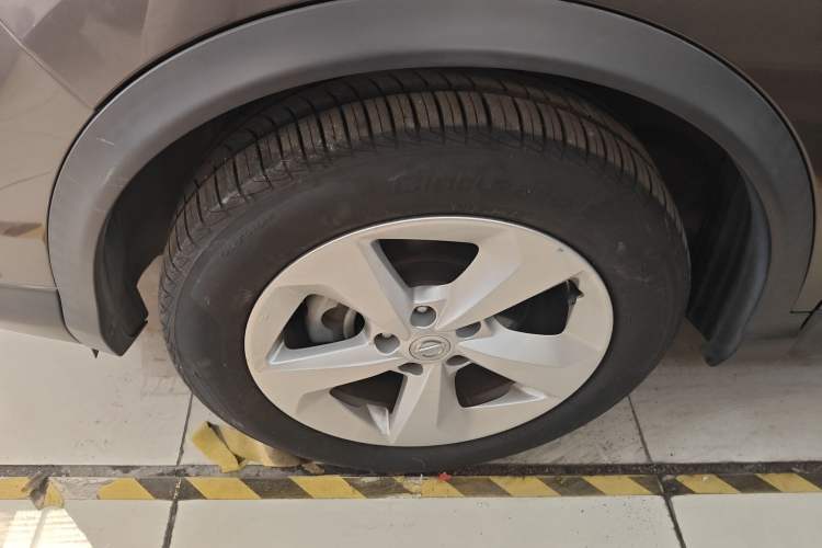 Used Nissan Qashqai 2019 2.0L CVT Smart Enjoyment Version Exterior 4