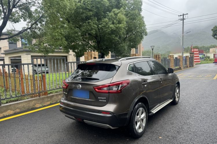 Used Nissan Qashqai 2019 2.0L CVT Smart Enjoyment Version Exterior 5