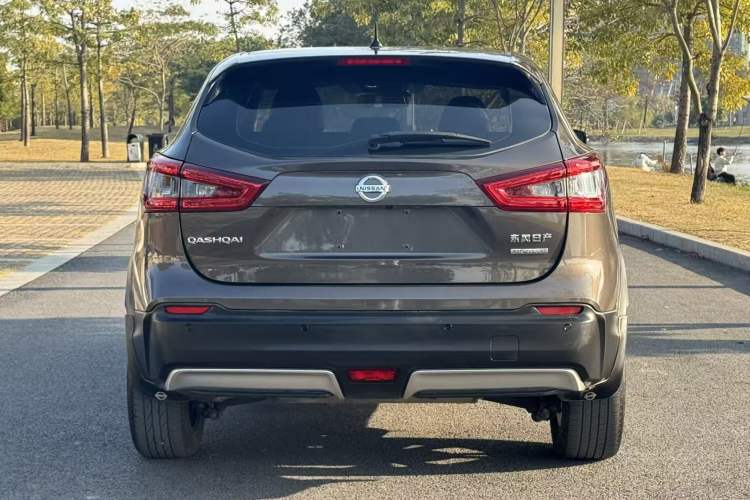 Used Nissan Qashqai 2019 2.0L CVT Luxury Edition Exterior 5