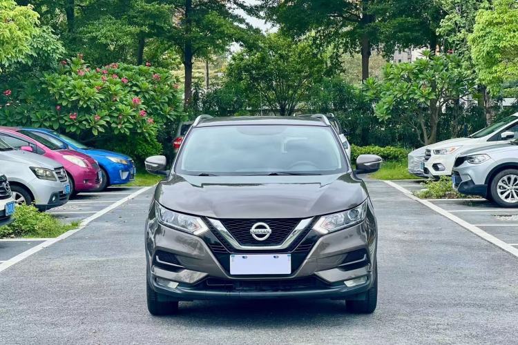 Used Nissan Qashqai 2019 2.0L CVT Smart Enjoyment Version Front
