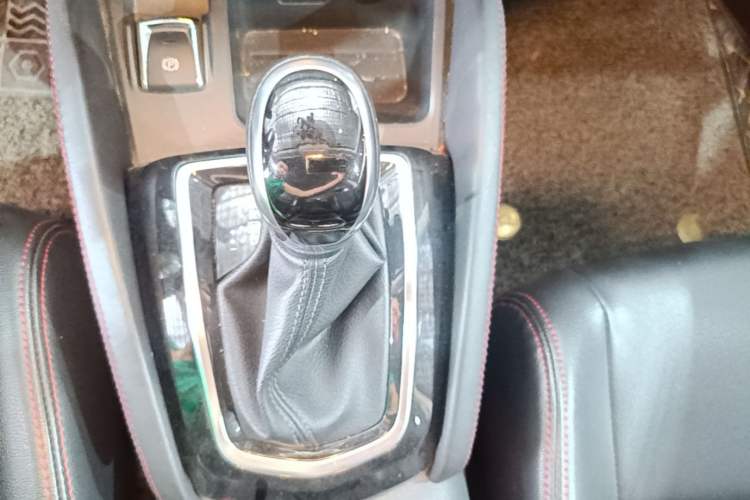 Used Nissan Qashqai 2019 2.0L CVT Smart Enjoyment Version Gear Lever