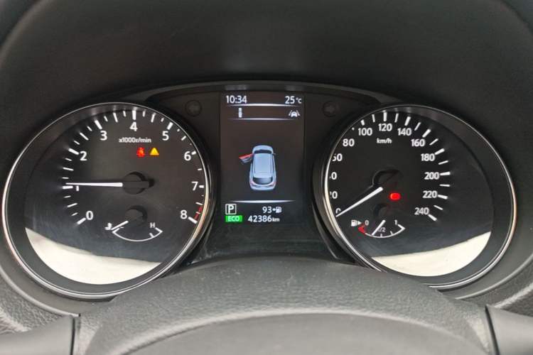 Used Nissan Qashqai 2019 2.0L CVT Luxury Edition Instrument Cluster