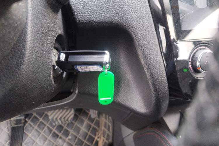 Used Nissan Qashqai 2019 2.0L CVT Smart Enjoyment Version Interior 1