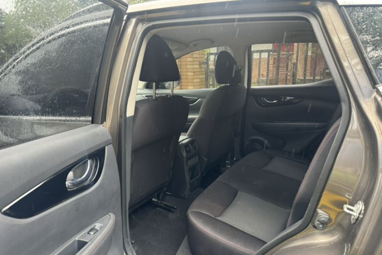 Used Nissan Qashqai 2019 2.0L CVT Smart Enjoyment Version Interior 3