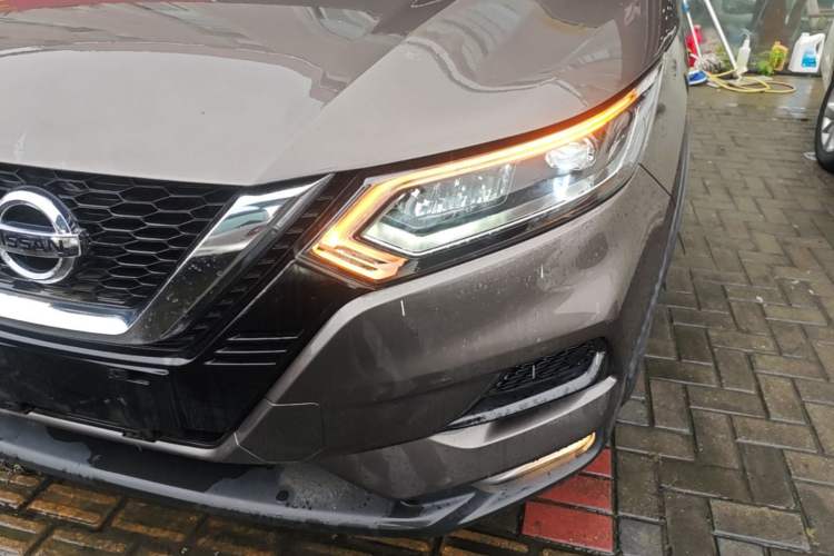 Used Nissan Qashqai 2019 2.0L CVT Luxury Edition Left Front Headlight