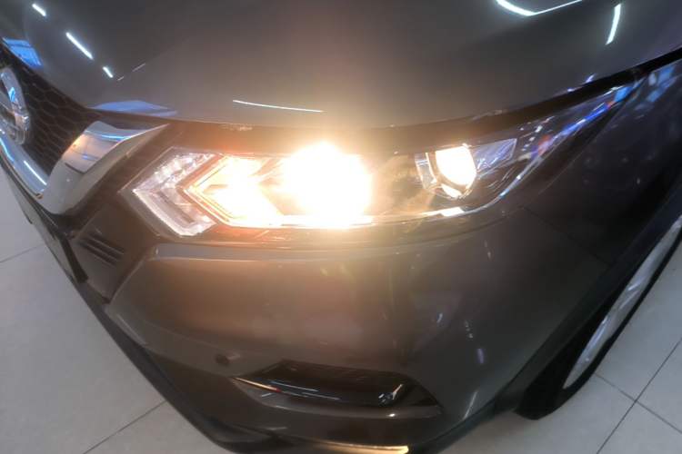 Used Nissan Qashqai 2019 2.0L CVT Smart Enjoyment Version Left Front Headlight