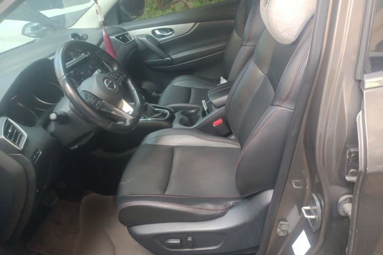 Used Nissan Qashqai 2019 2.0L CVT Luxury Edition Left Front Seat
