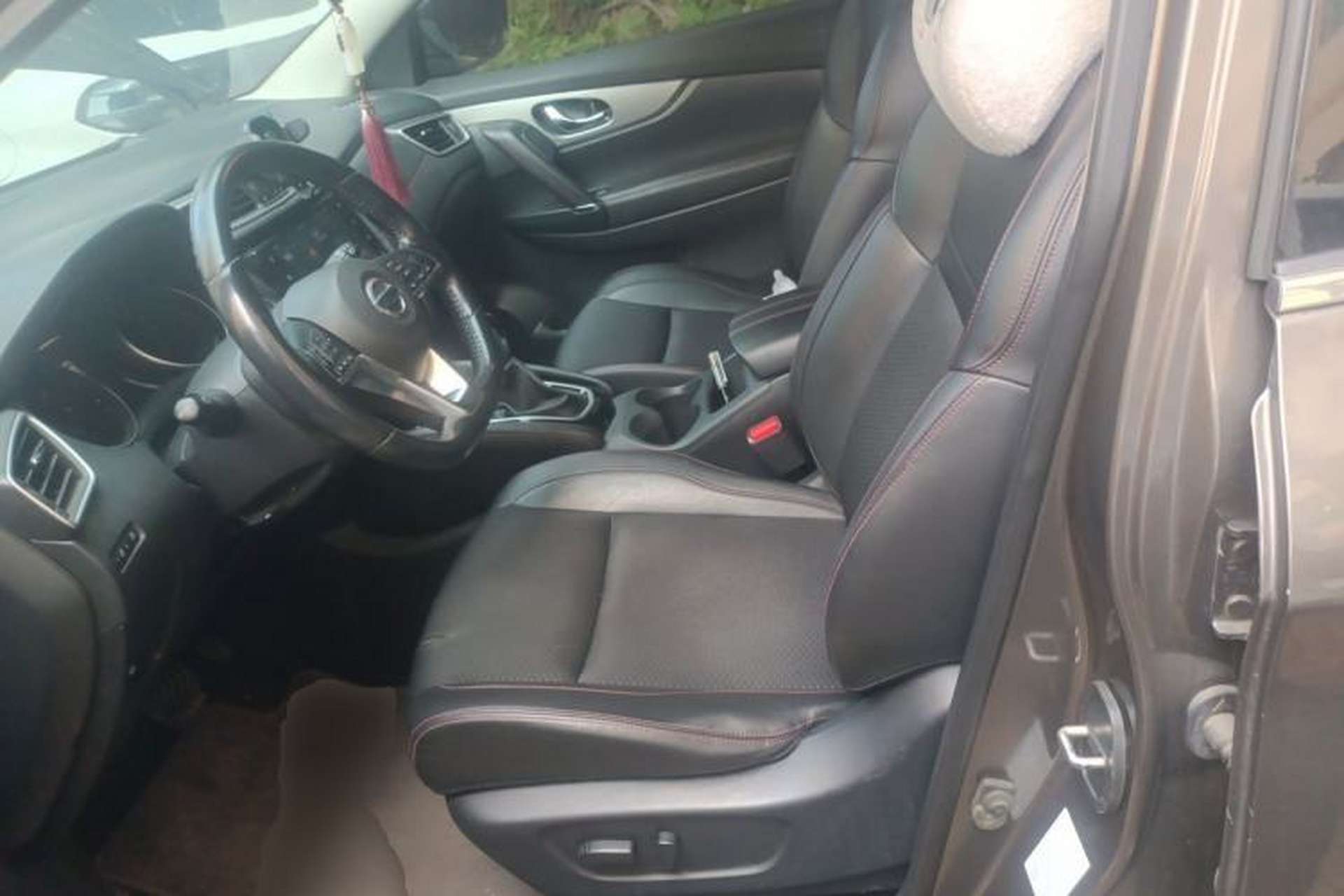 Used Nissan Qashqai 2019 2.0L CVT Luxury Edition Left Front Seat