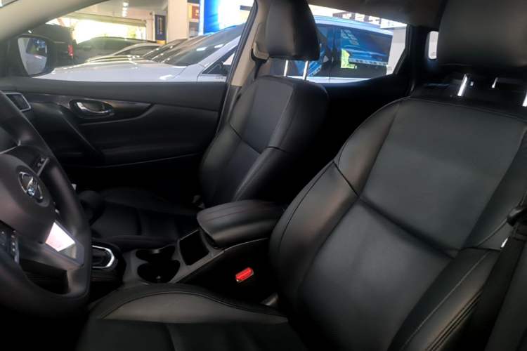 Used Nissan Qashqai 2019 2.0L CVT Smart Enjoyment Version Left Front Seat