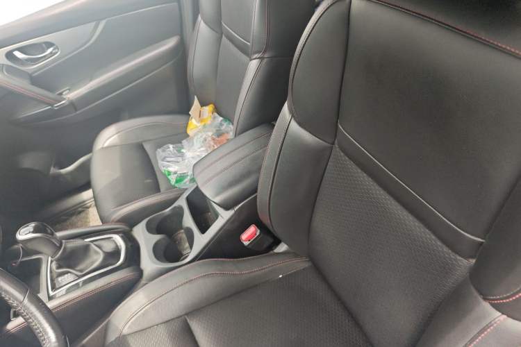 Used Nissan Qashqai 2019 2.0L CVT Luxury Edition Left Front Seat