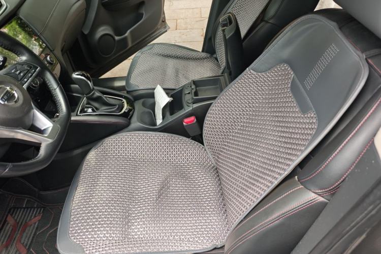 Used Nissan Qashqai 2019 2.0L CVT Luxury Edition Left Front Seat