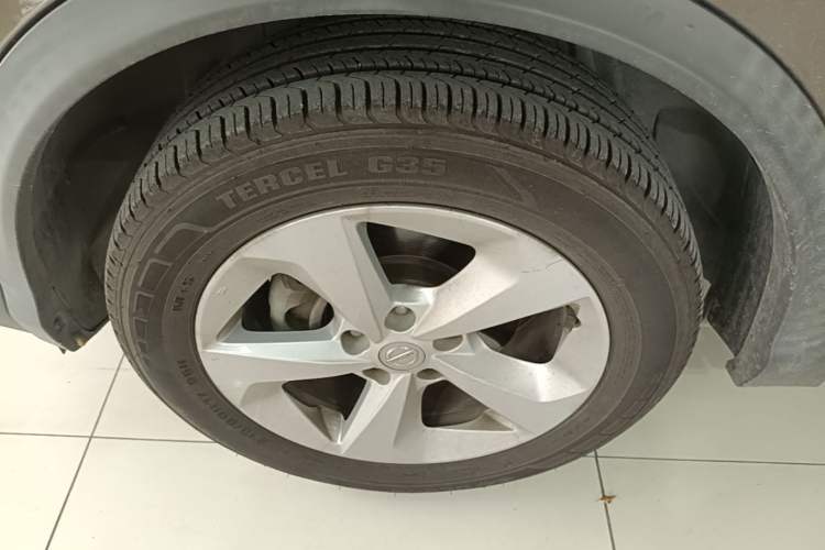 Used Nissan Qashqai 2019 2.0L CVT Smart Enjoyment Version Left Front Wheel Hub