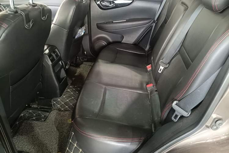 Used Nissan Qashqai 2019 2.0L CVT Smart Enjoyment Version Left Rear Seat
