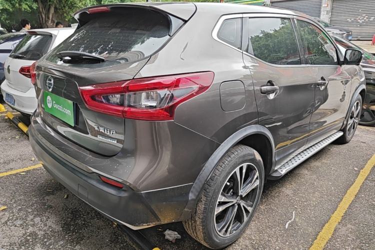Used Nissan Qashqai 2019 2.0L CVT Luxury Edition Rear Right 45 Deg