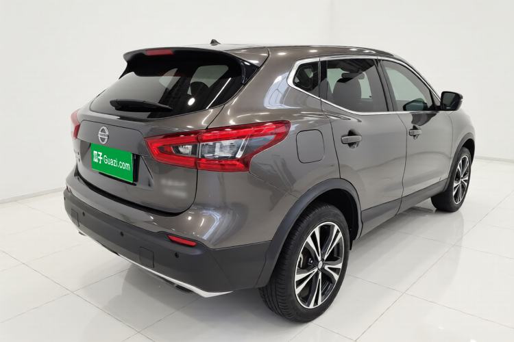 Used Nissan Qashqai 2019 2.0L CVT Luxury Edition Rear Right 45 Deg