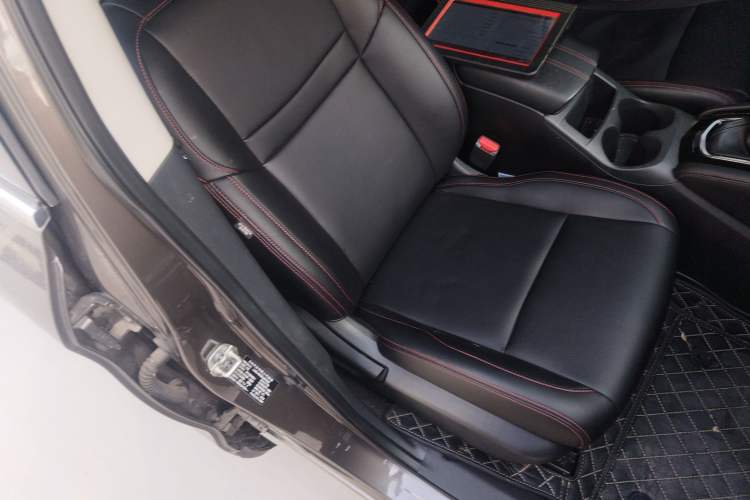 Used Nissan Qashqai 2019 2.0L CVT Smart Enjoyment Version Right Front Seat