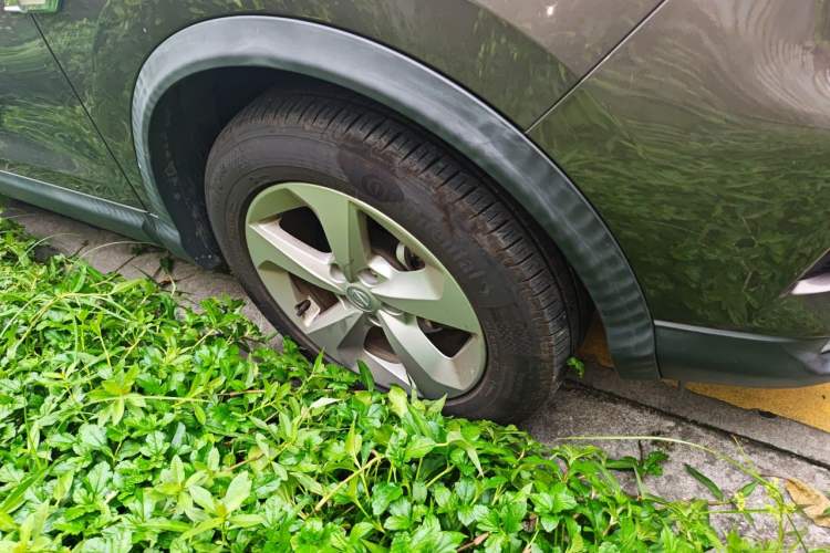 Used Nissan Qashqai 2019 2.0L CVT Smart Enjoyment Version Right Front Wheel Hub
