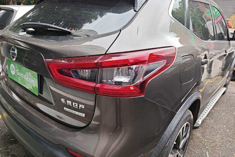 Used Nissan Qashqai 2019 2.0L CVT Luxury Edition Right Rear Taillight