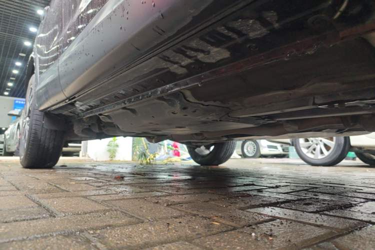 Used Nissan Qashqai 2019 2.0L CVT Luxury Edition Right Side Sill