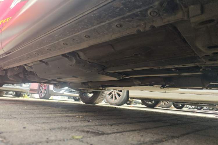 Used Nissan Qashqai 2019 2.0L CVT Luxury Edition Right Side Sill
