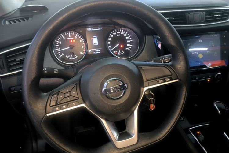 Used Nissan Qashqai 2019 2.0L CVT Smart Enjoyment Version Steering Wheel
