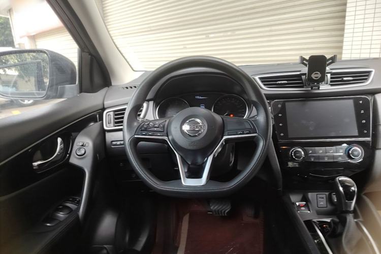 Used Nissan Qashqai 2019 2.0L CVT Smart Enjoyment Version Steering Wheel