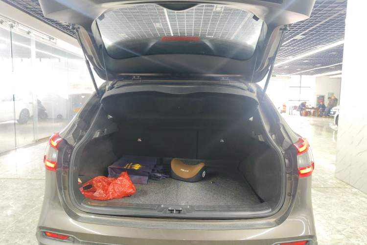 Used Nissan Qashqai 2019 2.0L CVT Luxury Edition Trunk