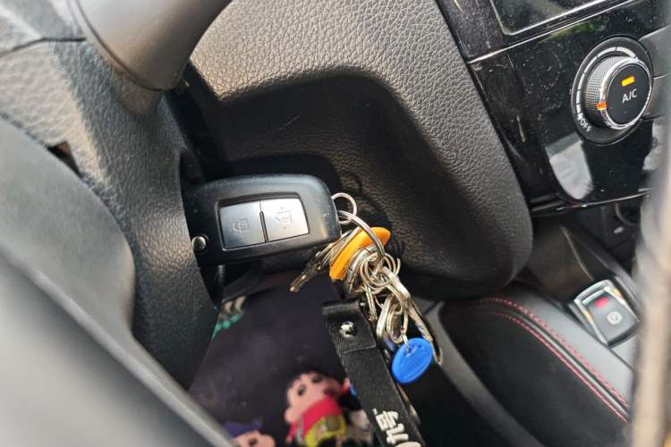 Used Nissan Qashqai 2019 2.0L CVT Smart Enjoyment Version Vehicle Key