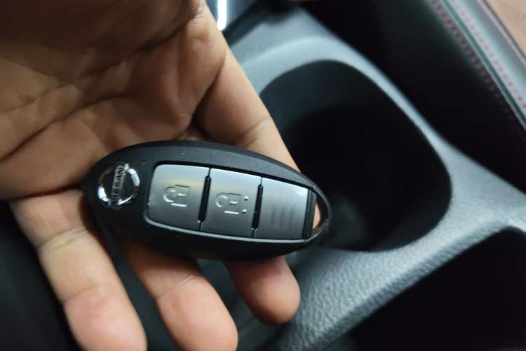 Used Nissan Qashqai 2019 2.0L CVT Luxury Edition Vehicle Key