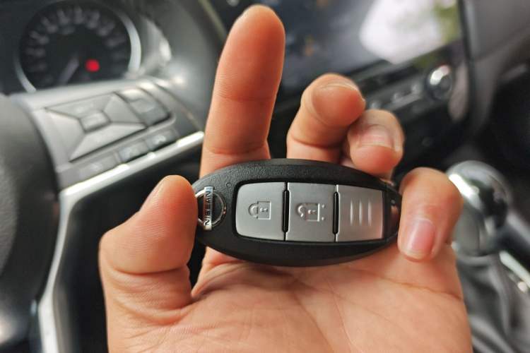 Used Nissan Qashqai 2019 2.0L CVT Luxury Edition Vehicle Key