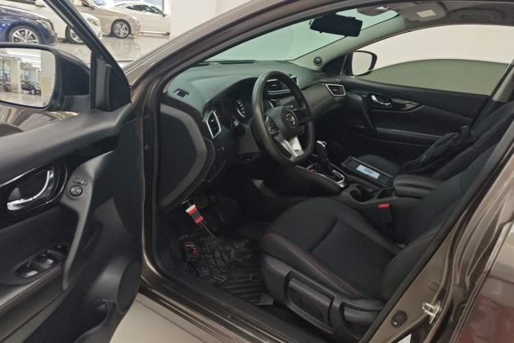 Used Nissan Qashqai 2019 2.0L CVT Smart Enjoyment Version Driver Seat