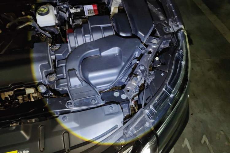 Used Nissan Qashqai 2019 2.0L CVT Smart Enjoyment Version Engine Bay Left