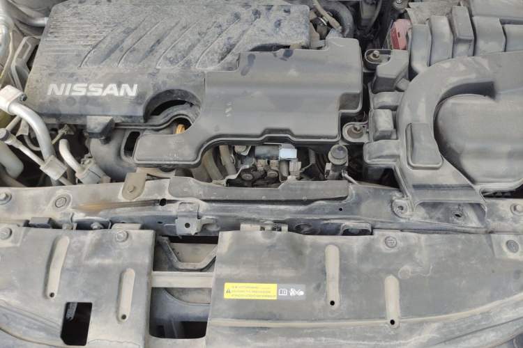 Used Nissan Qashqai 2019 2.0L CVT Luxury Edition Engine Bay