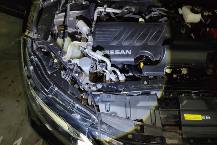 Used Nissan Qashqai 2019 2.0L CVT Smart Enjoyment Version Engine Bay Right