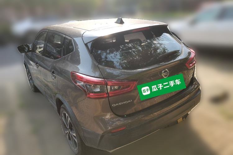 Used Nissan Qashqai 2019 2.0L CVT Luxury Edition Exterior 3