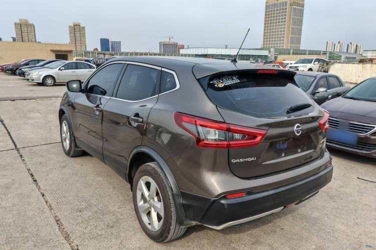 Used Nissan Qashqai 2019 2.0L CVT Smart Enjoyment Version Exterior 8