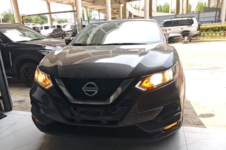 Used Nissan Qashqai 2019 2.0L CVT Smart Enjoyment Version Front