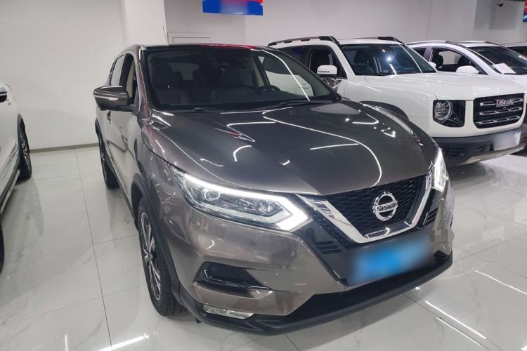 Used Nissan Qashqai 2019 2.0L CVT Luxury Edition Front Right 45 Deg