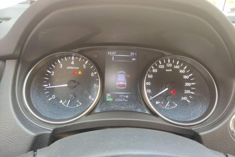 Used Nissan Qashqai 2019 2.0L CVT Luxury Edition Instrument Cluster